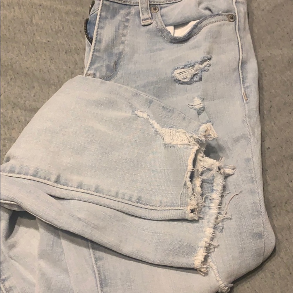 Aeropostale crop jeans